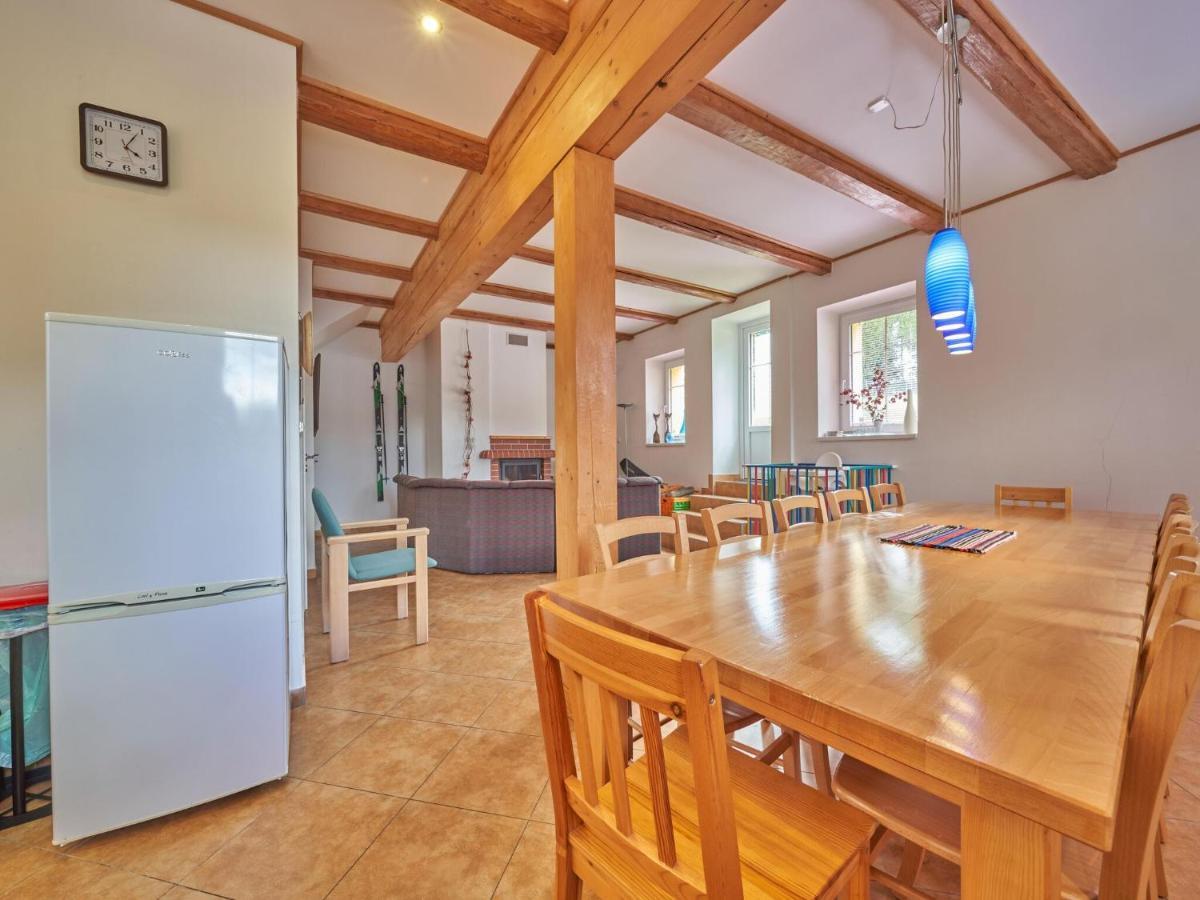 Holiday Home In Lampertice With Swimming Pool ภายนอก รูปภาพ